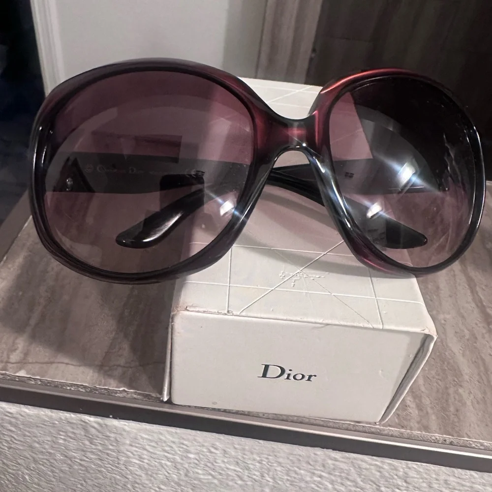 Dior Oversized Glossy Wine-Red Women's Sunglasses - Picture 2 of 6